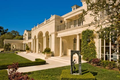 La imponente mansión Carolwood Estate fue el último hogar de Walt Disney, hasta su muerte en 1966