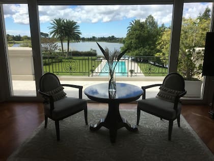 La imponente mansión que Mauro Icardi compró