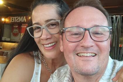 "...la improvisación es la llave maestra de la felicidad, pero en lo cotidiano es muy difícil improvisar, por lo tanto, hay que estar comunicados para entender que somos dos”.