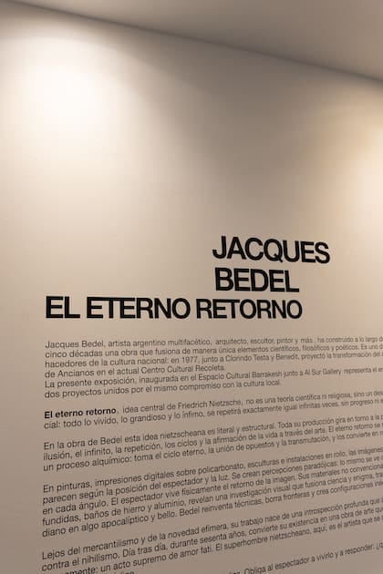 La inauguración de "El eterno retorno" en Al Sur Gallery