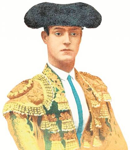 La inauguración fue el domingo 9 de enero de 1910, a las 16:15. Los protagonistas: los españoles Ricardo Torres “Bombita” y Manuel Torres “Bombita Chico” (foto ).