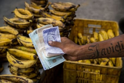 La inflación en Venezuela volvió a tener tres dígitos