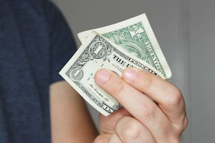 La inflación impulsó ajustes salariales en 13 estados, mientras otros seis aplicaron cambios por legislación