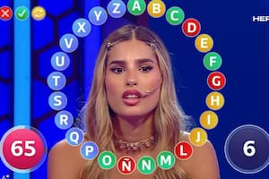 El insólito error de Juli Poggio en Pasapalabra: “¿Piñón Fijo?"