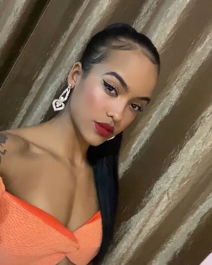 La influencer falleció a los 21 años a causa de las graves heridas producto de un accidente de tránsito (Foto: Instagram @alana_paiva__)