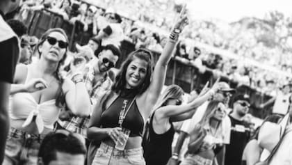 La influencer fue asesinada de un disparo en la cabeza. Fuente: @d0lbeault