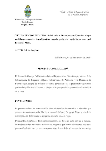 La iniciativa de Adrián Jouglard que exige una pronta solución a la problemática de la sobrepoblación de loros