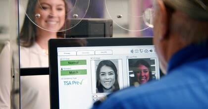 La iniciativa de Touchless ID permite pasar por los controles de los aeropuertos más rápido