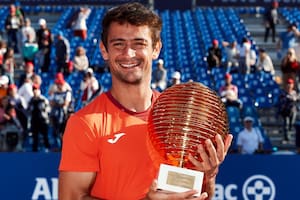 Mariano Navone, campeón en Bucarest: ganó su primera final ATP entre nervios, emoción y quiebres