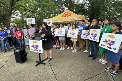 La inminente aprobación de la HB-10 genera preocupación entre organizaciones comunitarias y defensores de derechos humanos