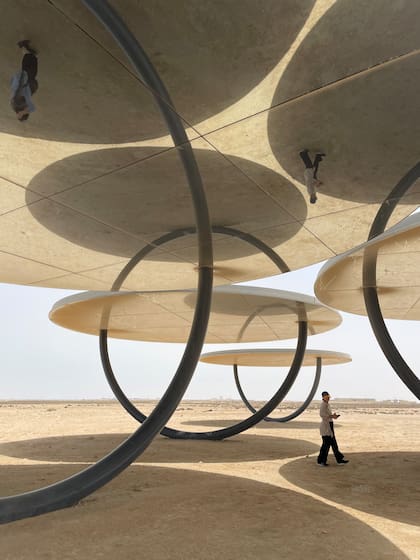 La instalación de Olafur Eliasson en el desierto de Qatar
