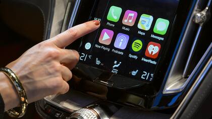 La interfaz de CarPlay de Apple en un BMW