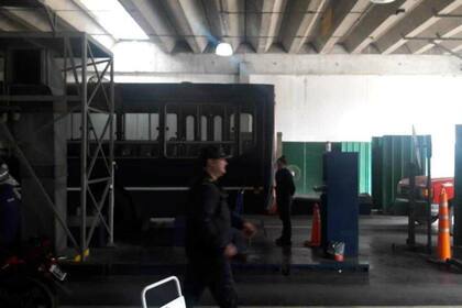 La investigación comprobó que en algunas ocasiones no era necesario ni llevar el vehículo para recibir la oblea y los papeles de aprobación