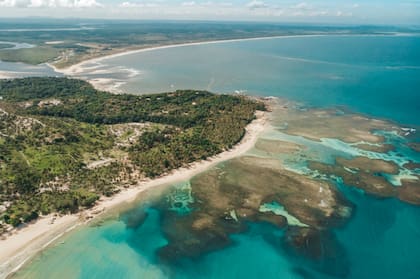 La isla de Boipeba se localiza en el municipio de Cairu, en el litoral del Estado brasileño de Bahía.