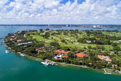 La isla Indian Creek se encuentra dentro del condado Miami-Dade