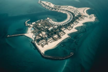 La isla privada en Abu Dhabi en la que vive desde 2020 el rey emérito de España, Juan Carlos I