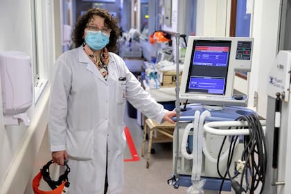 La jefa de Terapia Intensiva del Hospital Muñiz, la doctora Eleonora Cunto