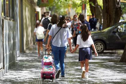 La jornada extendida empezó en años anteriores para alumnos de 6° y 7° grado, pero ahora se amplió a todo el nivel primario