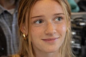 Los videos con los que Netanyahu desmintió su muerte y la joven barista que se volvió viral en el intento