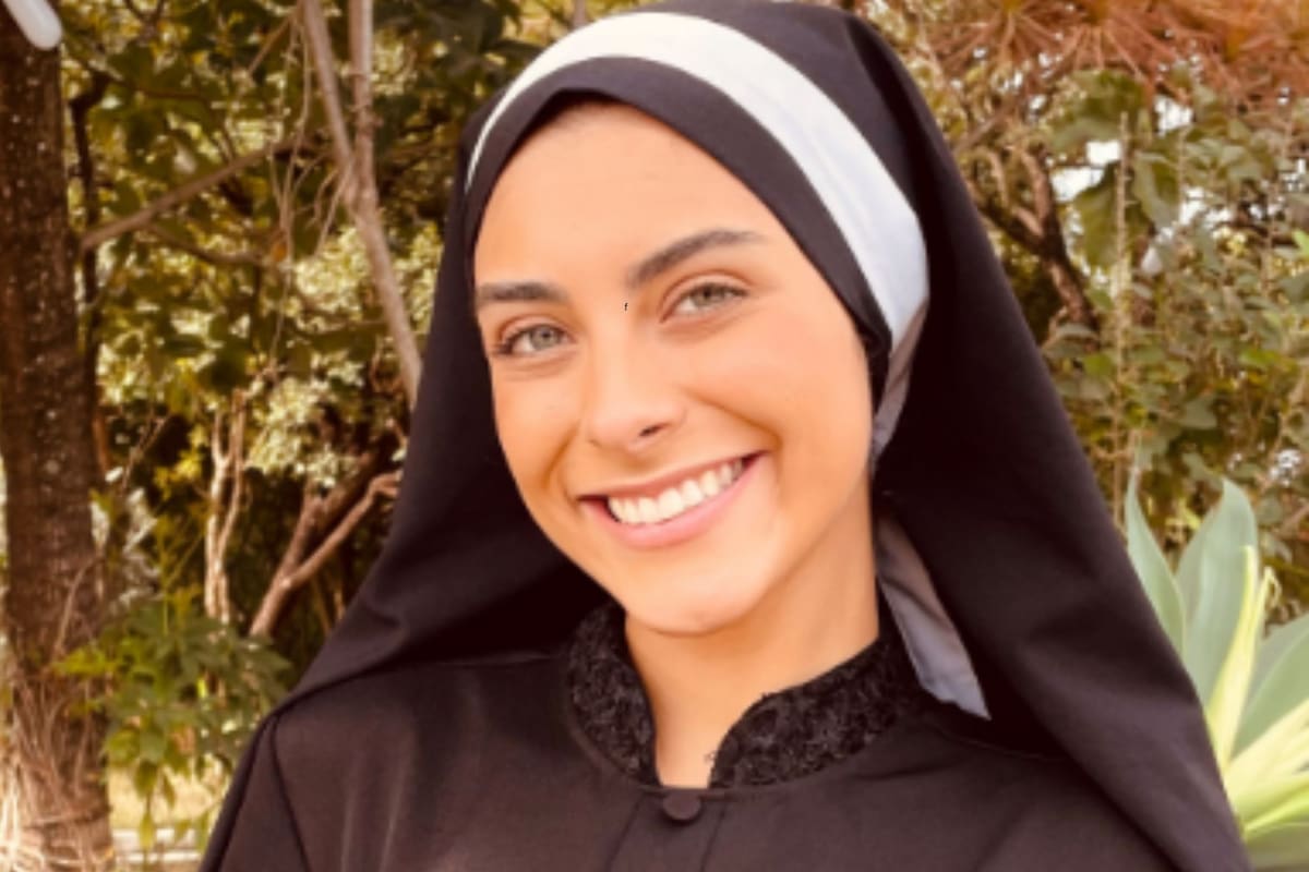 Fue reina de belleza y tenía una exitosa carrera por delante, pero dejó todo para convertirse en monja