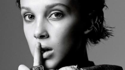 La joven, caracterizada por su naturalidad, se ha ganado a sus miles de fans por su sentido del humor y es que Millie arrasa donde va