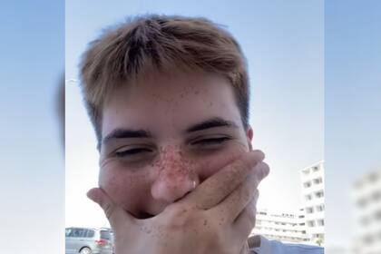 La joven contó con humor su vivencia (Captura video)