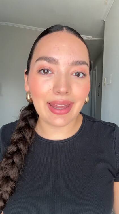 La joven latina que quiso solicitar asilo en Estados Unidos pidió un permiso de trabajo y el número del Seguro Social