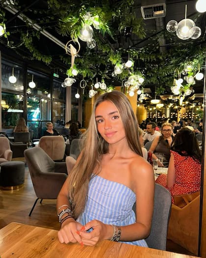 La joven muestra distintos momentos de su vida personal y sus viajes (Foto: @emmaramirezz_)