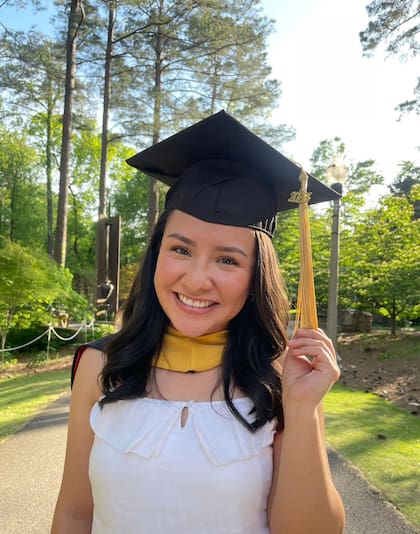 La joven se dirigía a su trabajo cuando un oficial en Leeds la detuvo por superar el límite de velocidad en una milla