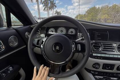 La joven se empezó a marear mientras conducía su auto en Florida