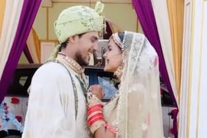 La joven se sintió enferma durante la celebración del matrimonio y cayó muerta al piso.