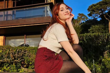 La joven suele usar el humor para contar aspectos de su vida en redes sociales (Foto Instagram @vivisantosp)