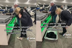 La filmaron durante la situación que “más ansiedad” le genera en el aeropuerto y se convirtió en viral