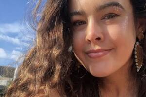 La joven tiene ataxia de tipo AOA2, que afecta aproximadamente a 3 en un millón