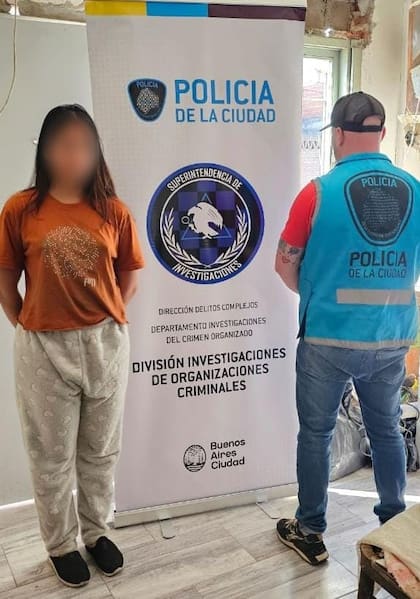 La joven "viuda negra" tiene 21 años