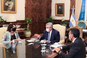 La jueza María del Carmen Battaini, Alberto Fernández y el juez Ariel Ariza