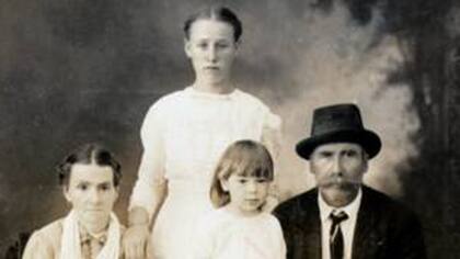 La Junta de Inmigración de Hawái buscó trabajadores rusos para darles empleo en las plantaciones de caña de azúcar.