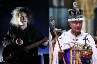 La lapidaria crítica del líder de The Cure por la coronación de Carlos III