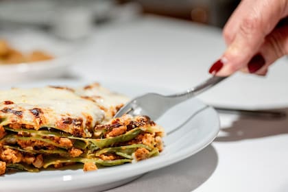 La lasagna es uno de los platos clásicos que no salen de la carta