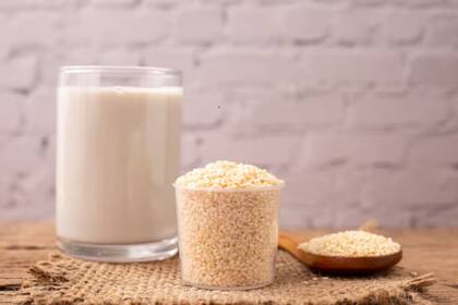 La leche de sésamo y sus beneficios: su gran aporte de calcio y magnesio al organismo