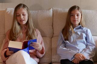 El Día del Libro tuvo su lectura del Quijote, pero a la distancia