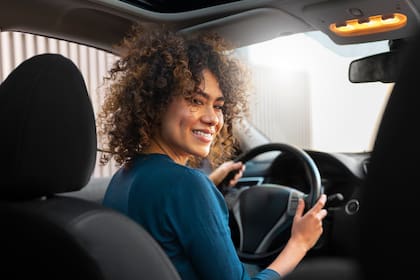 La legislación establece que las condenas por este nuevo cargo penal deben ser sentencias definidas, las cuales pueden alcanzar un máximo de hasta dos años de cárcel