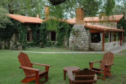 La Lejanía cuenta con 16 hectáreas, bajada al río y playas a las que solo llegan los huéspedes.