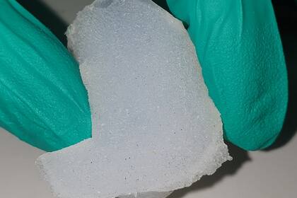 La lengua biomimética creada con una impresora 3D y un polímero que emula el tejido humano