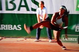 La impactante lesión que sufrió una tenista estadounidense y paralizó a Roland Garros