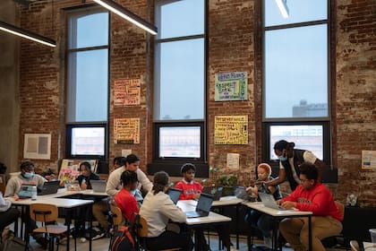 La ley busca evitar que se discrimine a los migrantes en las escuelas de Nueva York