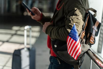 La ley de 1940 estableció que todos los extranjeros en Estados Unidos mayores de 14 años debían registrarse