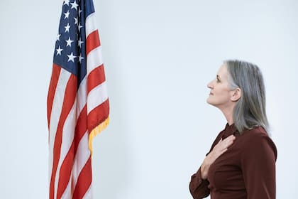 La ley de Estados Unidos permite una excepción médica a los requisitos de competencia en inglés y educación cívica para obtener la ciudadanía
