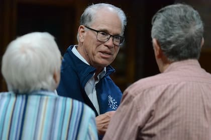 La ley fue firmada por el gobernador de Indiana, Mike Braun