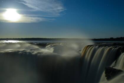 La leyenda guaraní le hizo un guiño a la historia de amor entre Santiago y Natali